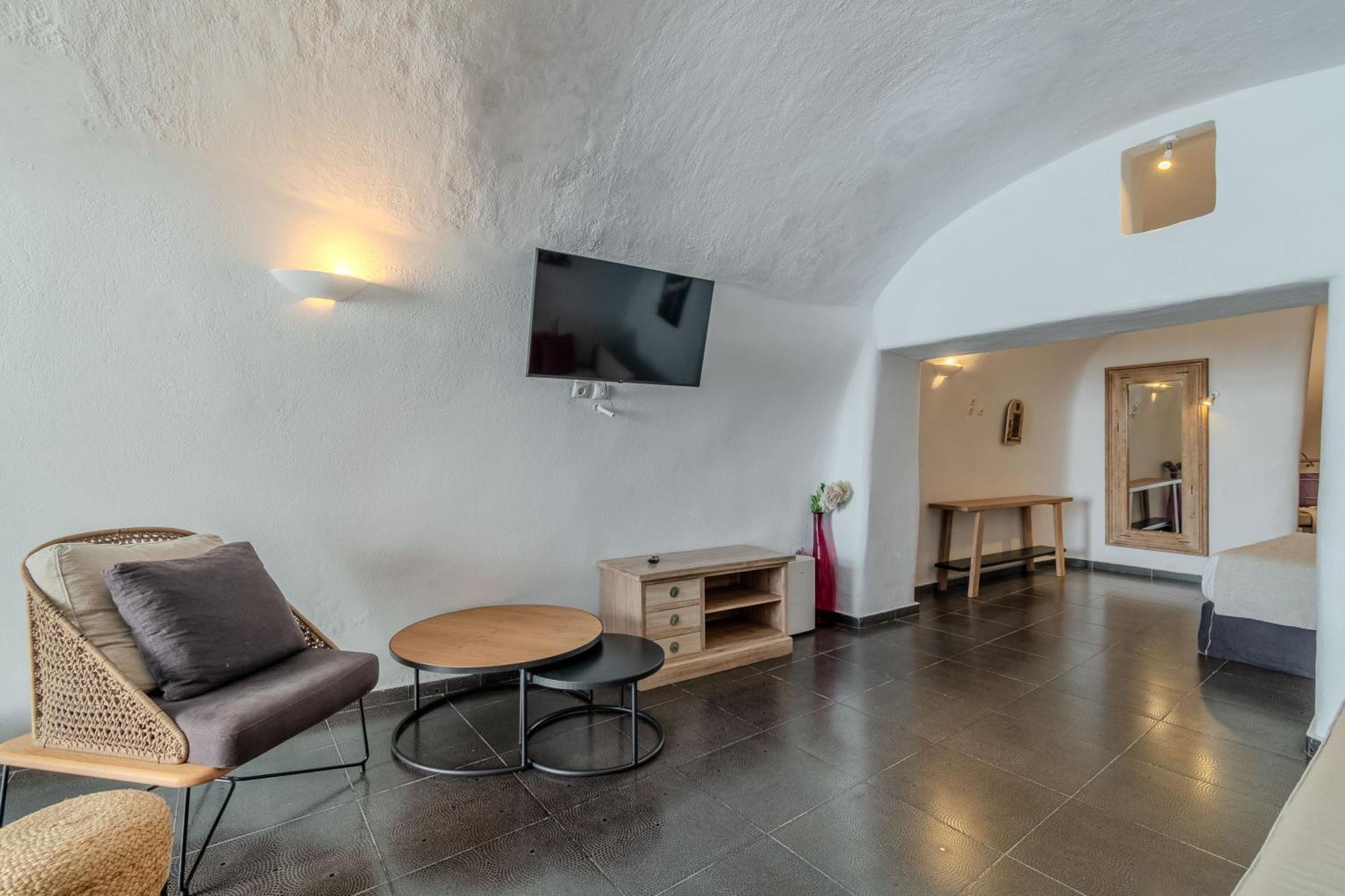 Aroma Suites Fira  Ngoại thất bức ảnh